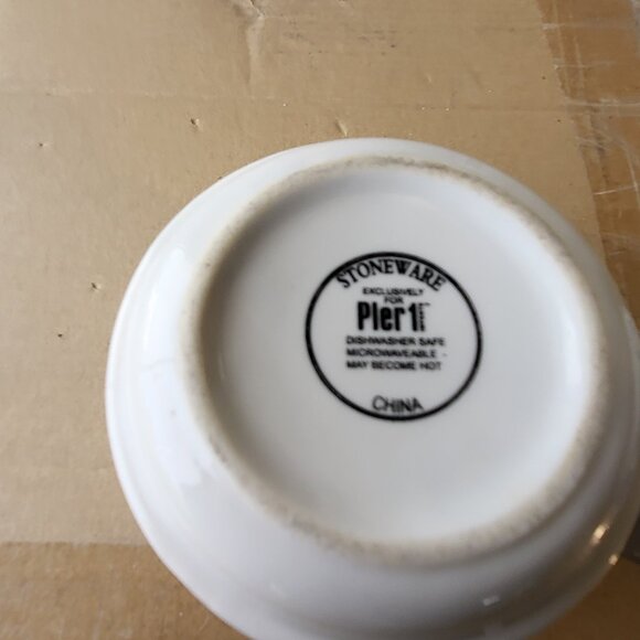Pier 1 imports stoneware stackable coffee mugs qty of 2 GUC SEE PICS "BIN F" - Picture 8 of 10
